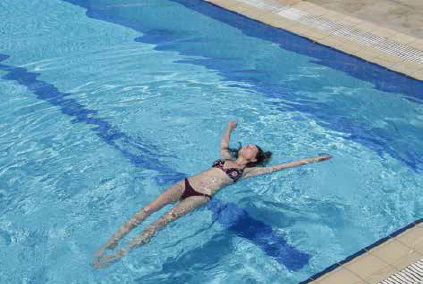 Açık ve Kapalı Yüzme Havuzu